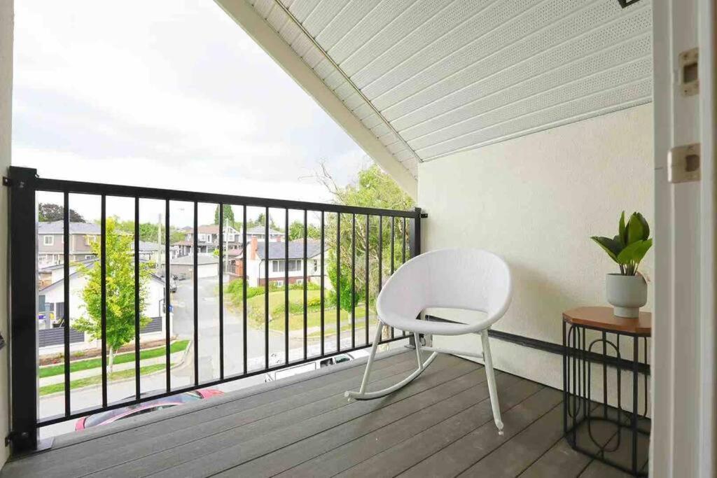 Four Bedrooms New Lovely Duplex House-1628 Vancouver Extérieur photo